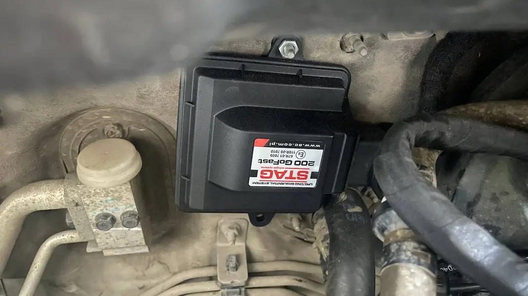 Блок управління ГБО Stag Go Fast на Hyundai Elantra